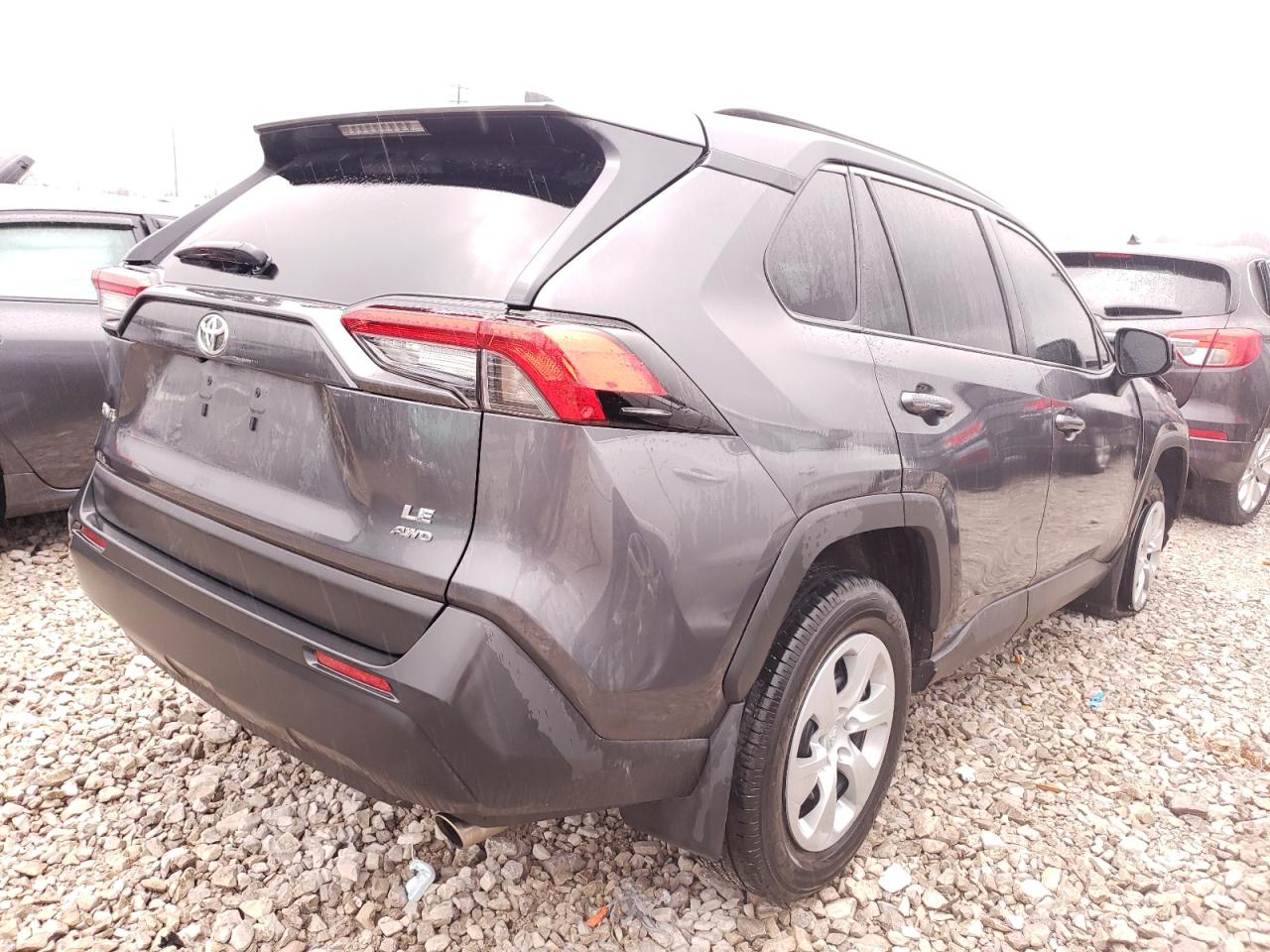 Photo 4 from auction – 2020 TOYOTA RAV4 LE with VIN 2T3F1RFVXLC082609
