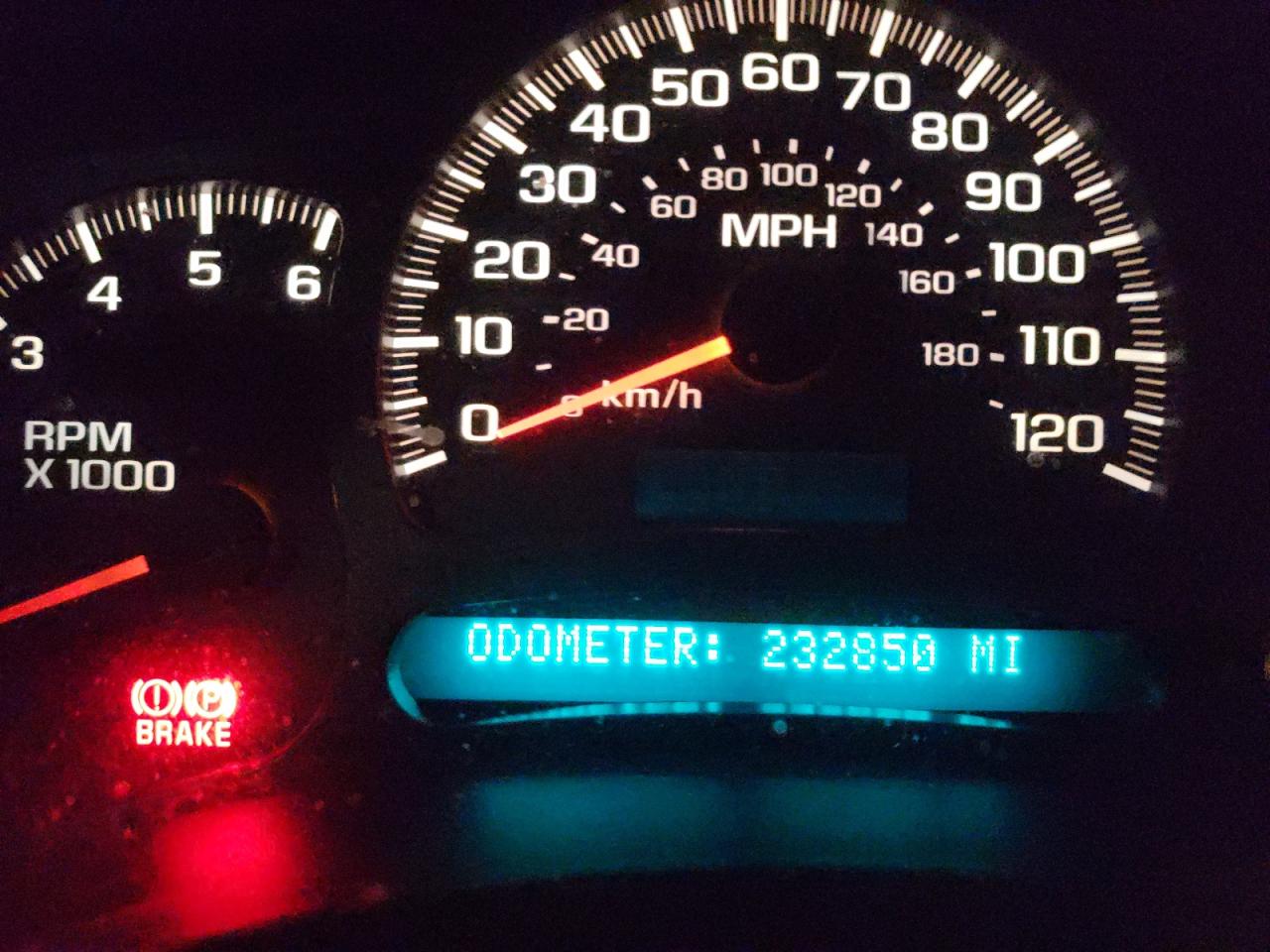 Photo 8 from auction – 2003 CHEVROLET AVALANCHE with VIN 3GNEK13T63G241838