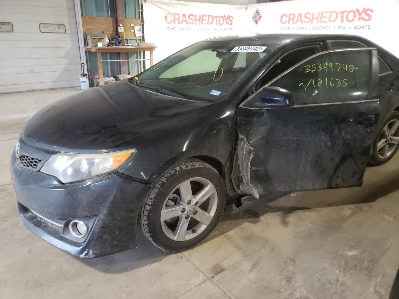 Photo 9 from auction – 2014 TOYOTA CAMRY L with VIN 4T1BF1FK5EU330430