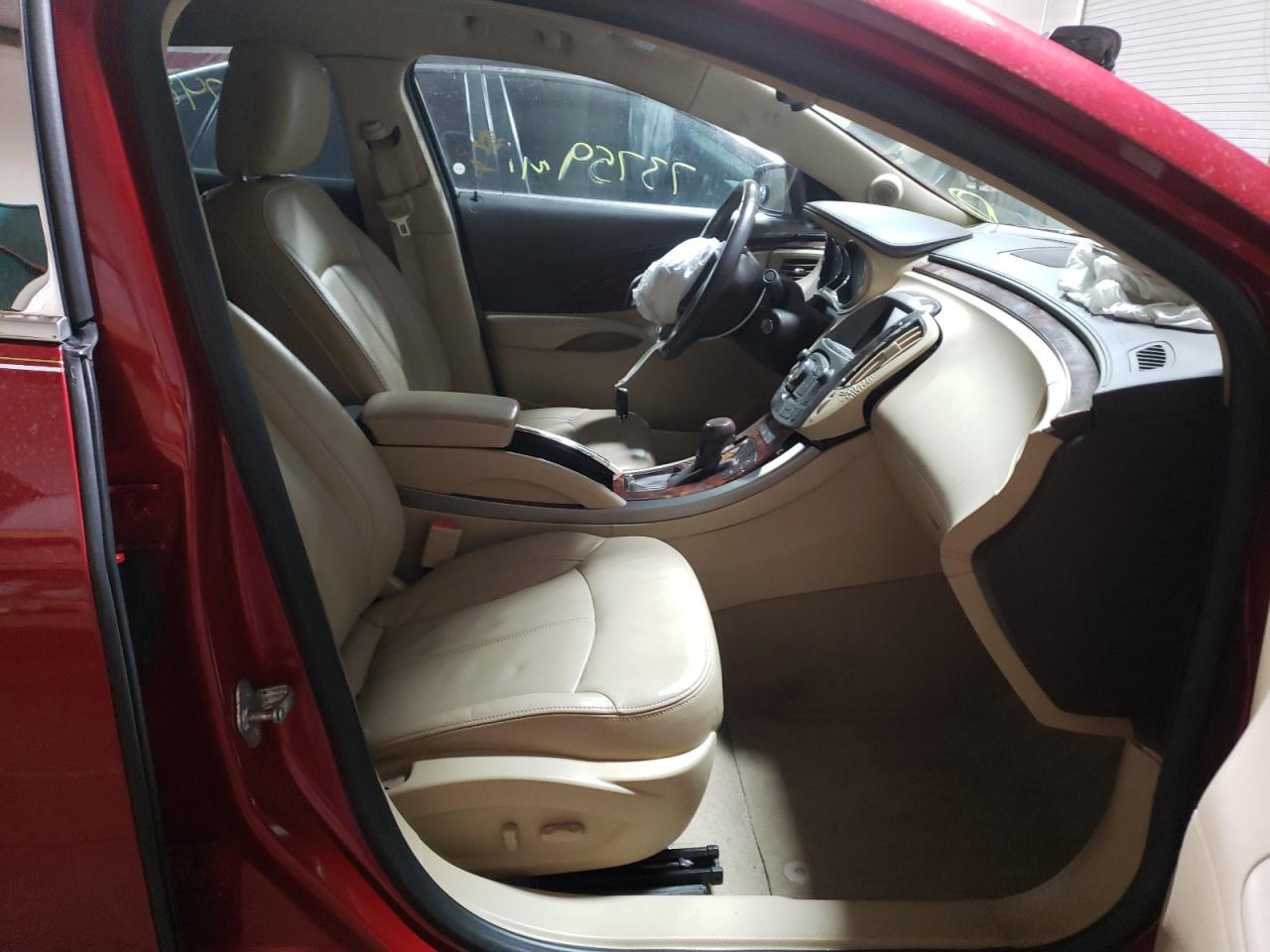 Photo 5 from auction – 2013 BUICK LACROSSE with VIN 1G4GC5E31DF266213