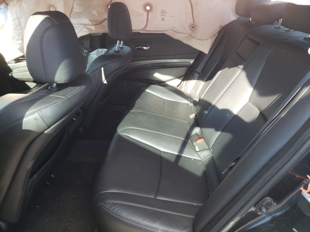 Photo 6 from auction – 2014 ACURA RLX with VIN JH4KC1F30EC003640