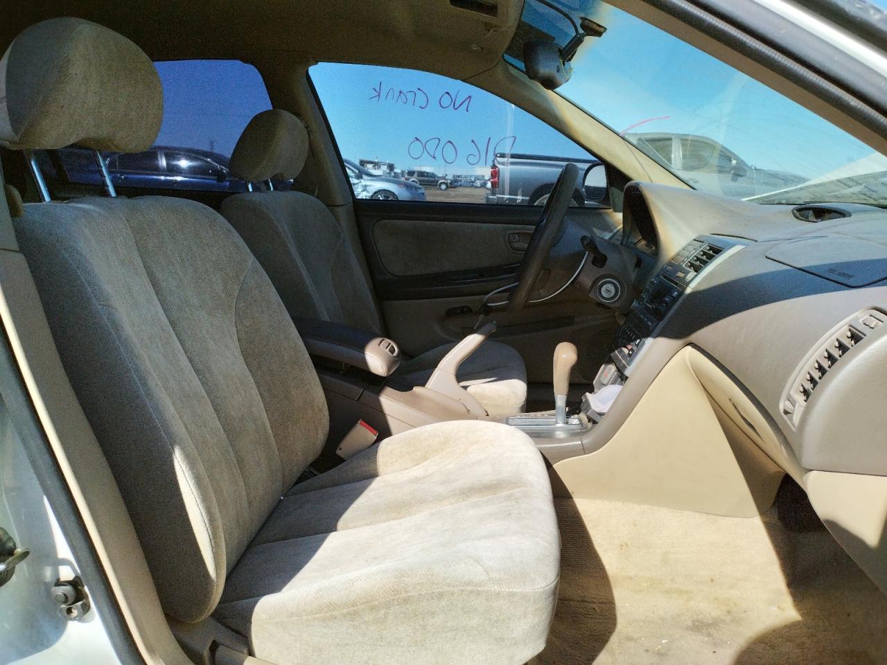 Photo 5 from auction – 2001 NISSAN MAXIMA GXE with VIN JN1CA31D61T832264