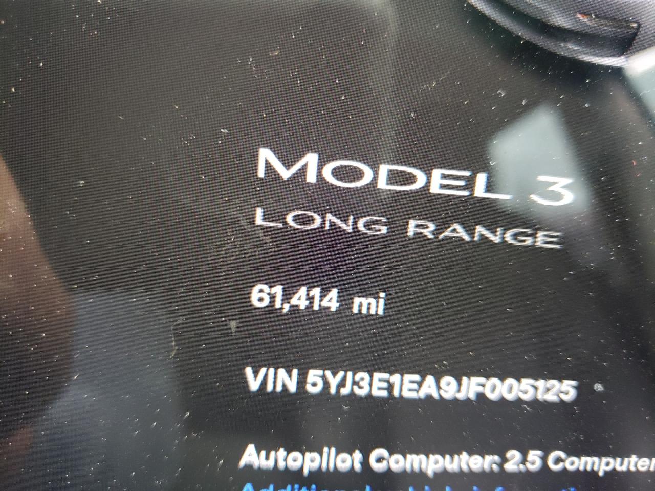 Photo 8 from auction – 2018 TESLA MODEL 3 with VIN 5YJ3E1EA9JF005125