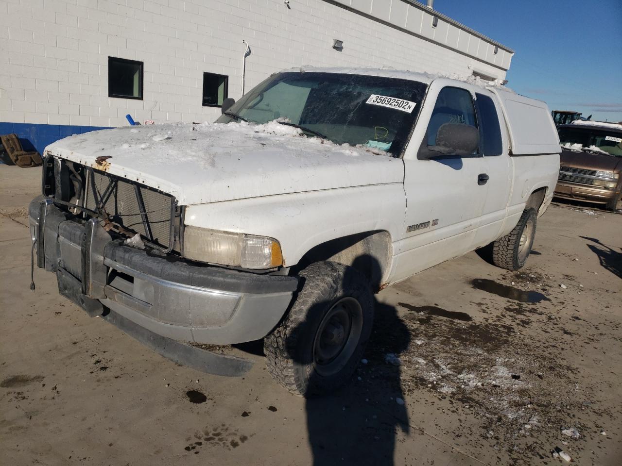 Photo 2 from auction – 1998 DODGE RAM 1500 with VIN 3B7HF13Y5WG215645