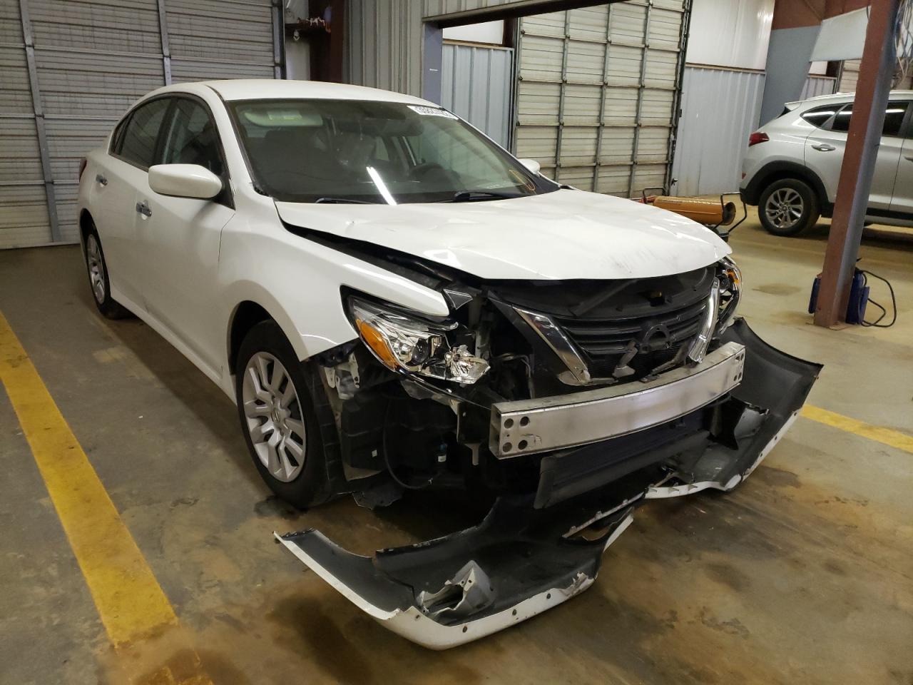 Photo 1 from auction – 2016 NISSAN ALTIMA 2.5 with VIN 1N4AL3APXGN352787