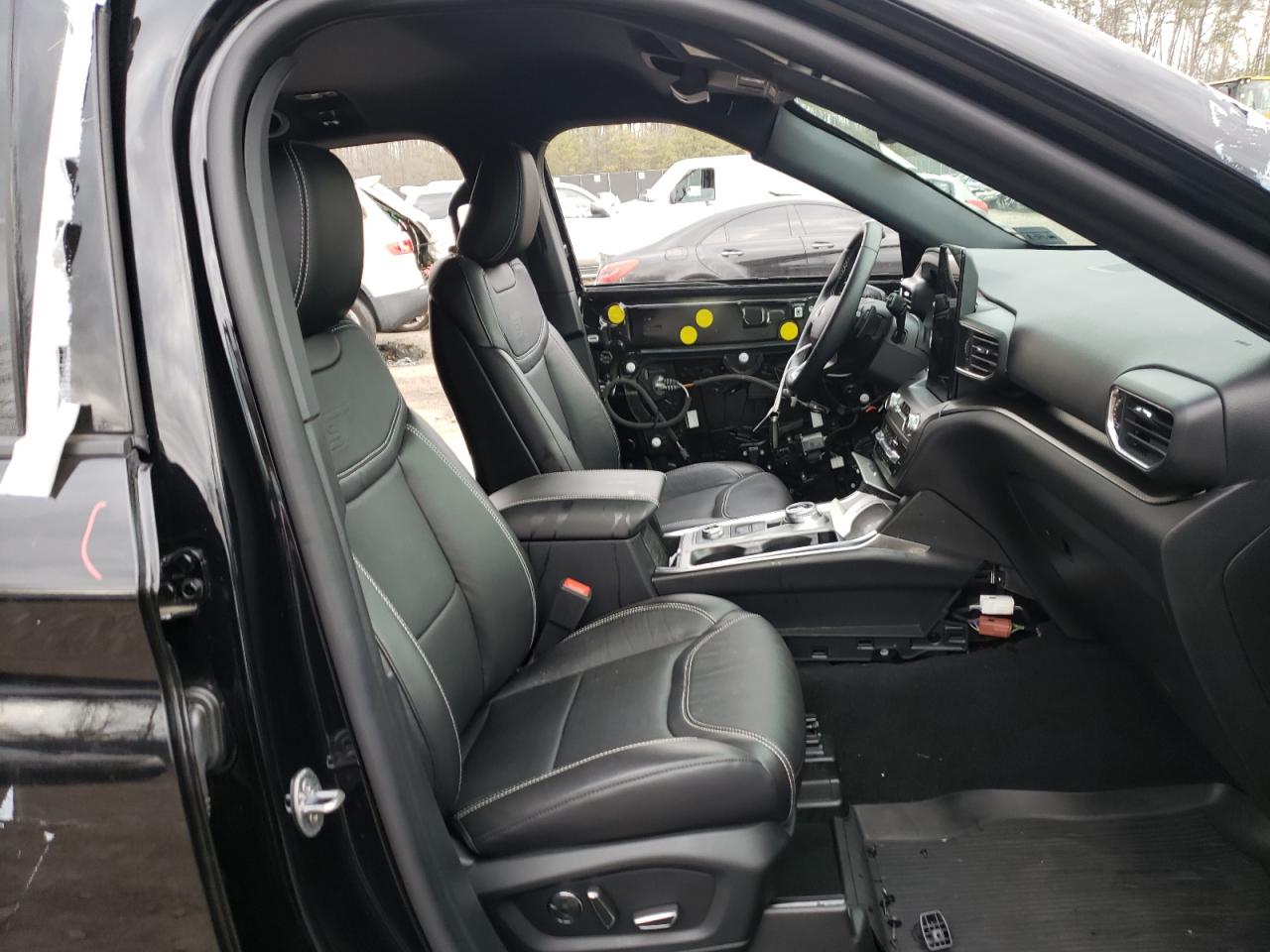 Photo 5 from auction – 2020 FORD EXPLORER S with VIN 1FM5K8GC6LGC68038