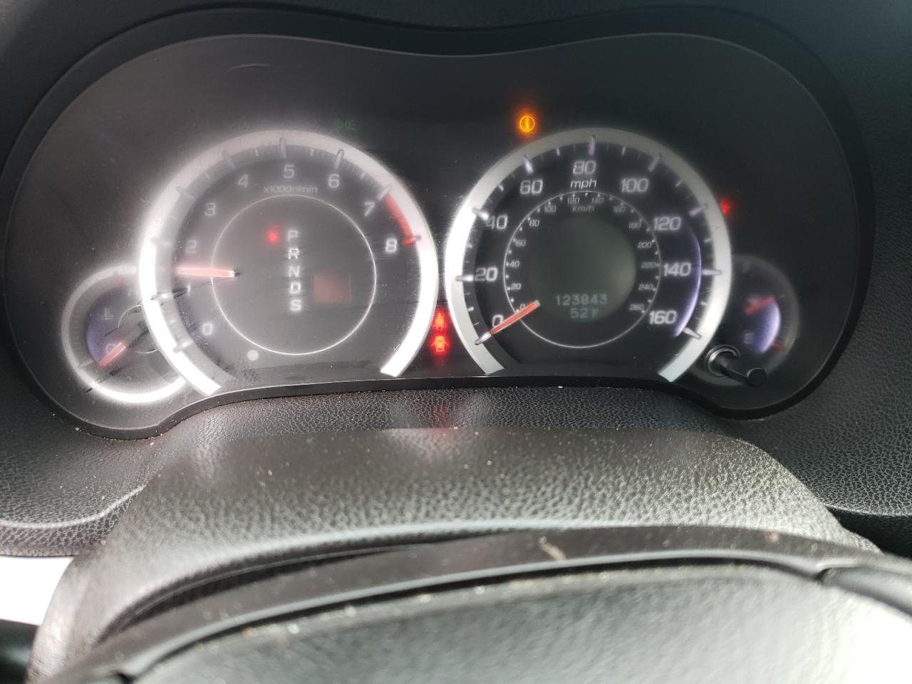 Photo 8 from auction – 2013 ACURA TSX with VIN JH4CU2F47DC012480