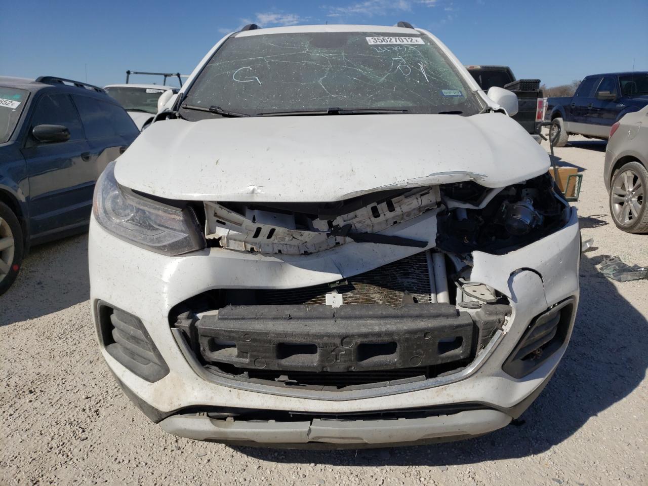 Photo 9 from auction – 2019 CHEVROLET TRAX 1LT with VIN KL7CJLSB3KB874020
