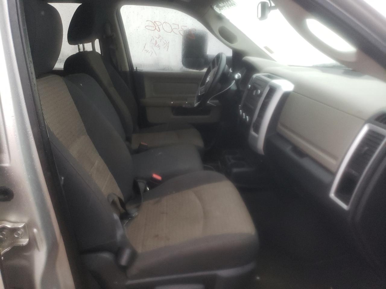 Photo 5 from auction – 2010 DODGE RAM 2500 with VIN 3D7UT2HL8AG173903