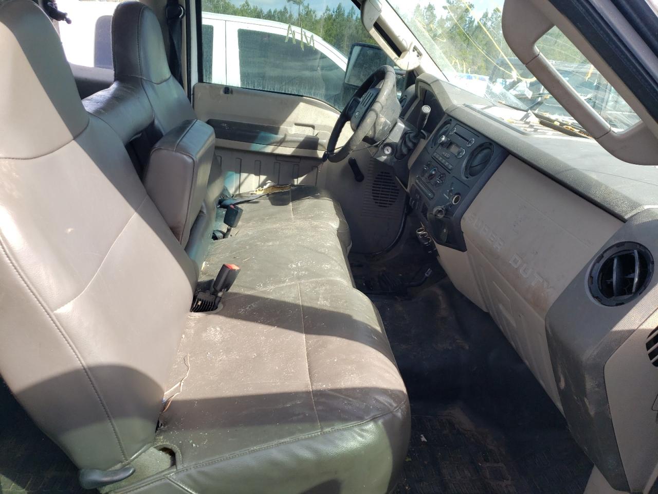 Photo 5 from auction – 2010 FORD F250 SUPER with VIN 1FTSX2BR5AEB27231