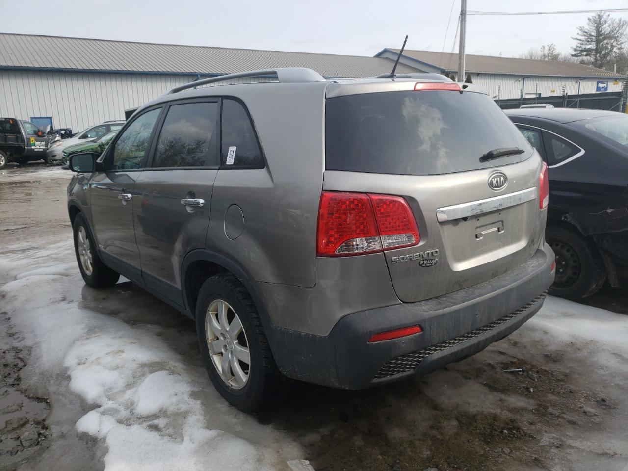 Photo 3 from auction – 2011 KIA SORENTO BA with VIN 5XYKTDA13BG060298