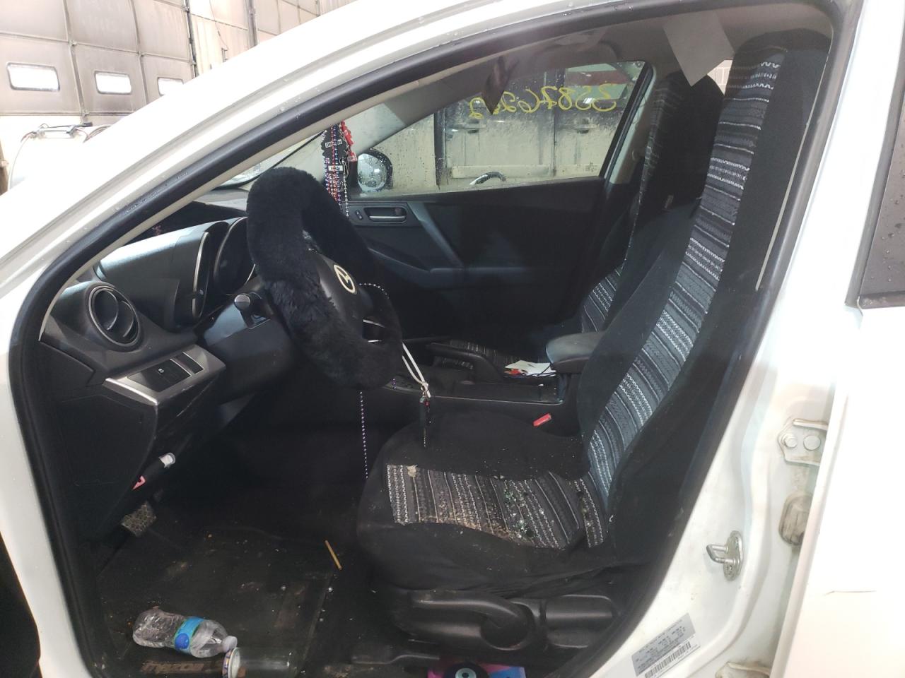 Photo 5 from auction – 2012 MAZDA 3 I with VIN JM1BL1UF5C1592630