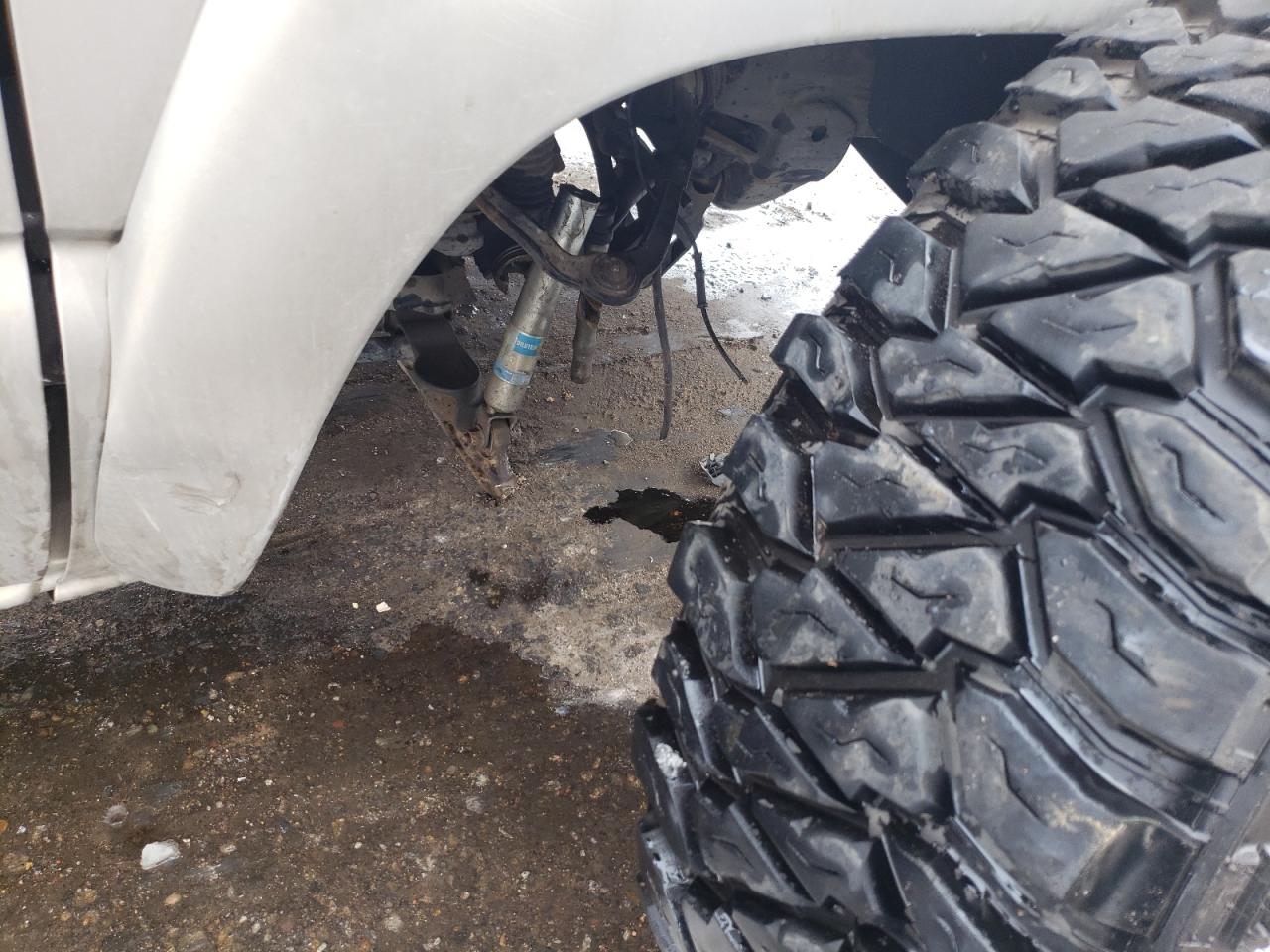 Photo 9 from auction – 2005 CHEVROLET SILVERADO with VIN 1GCEK19Z35Z348580