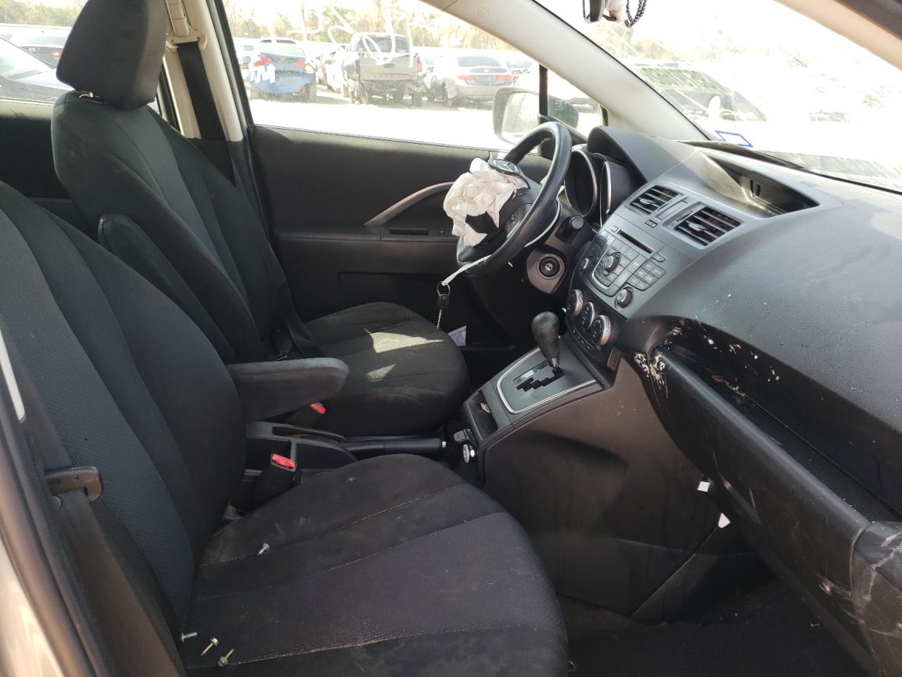 Photo 5 from auction – 2014 MAZDA 5 SPORT with VIN JM1CW2BL3E0166549