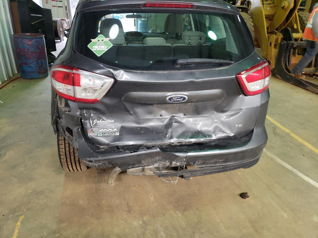 Photo 9 from auction – 2017 FORD C-MAX SE with VIN 1FADP5EU2HL101188