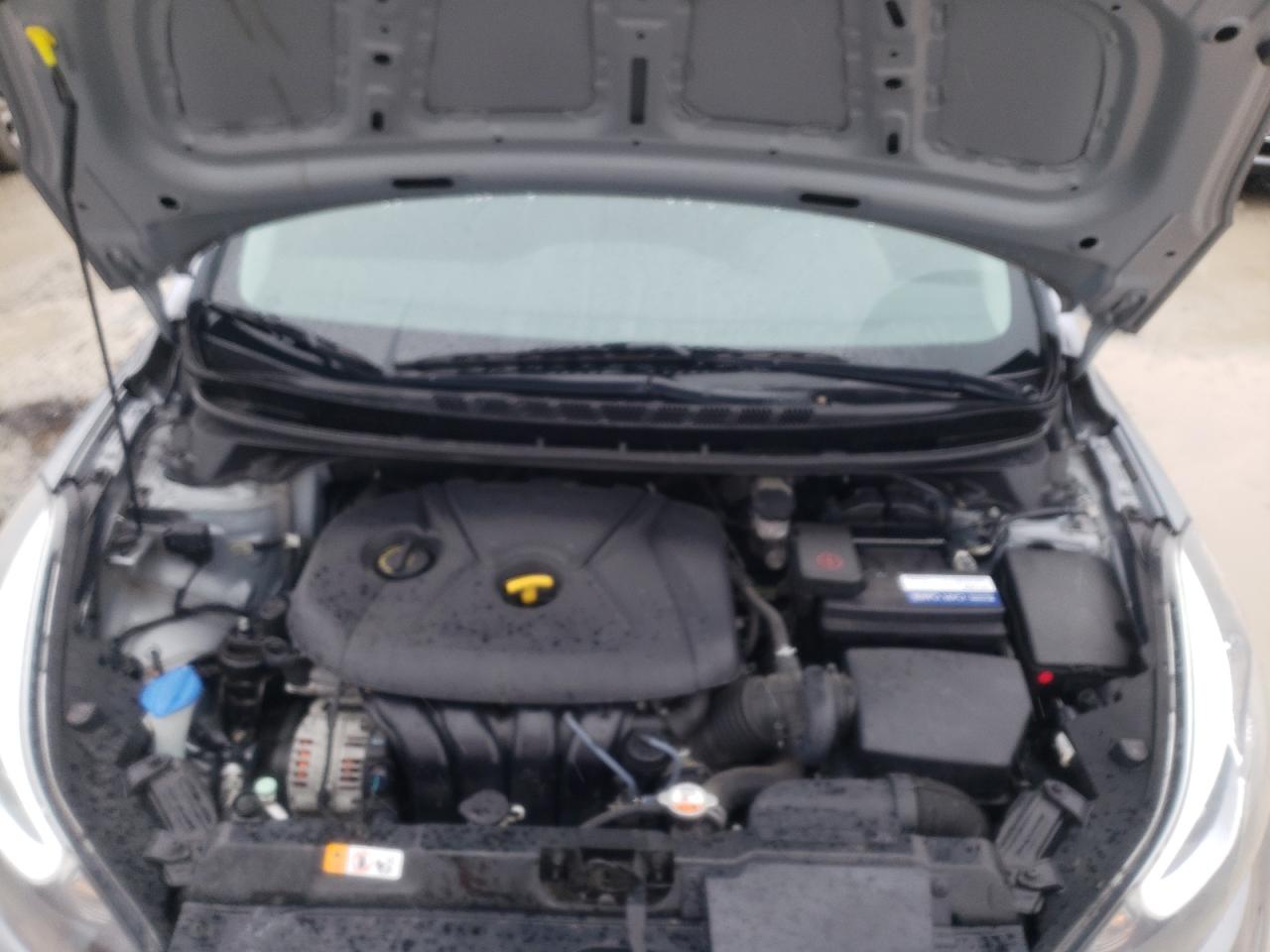 Photo 7 from auction – 2016 HYUNDAI ELANTRA SE with VIN 5NPDH4AE9GH762199