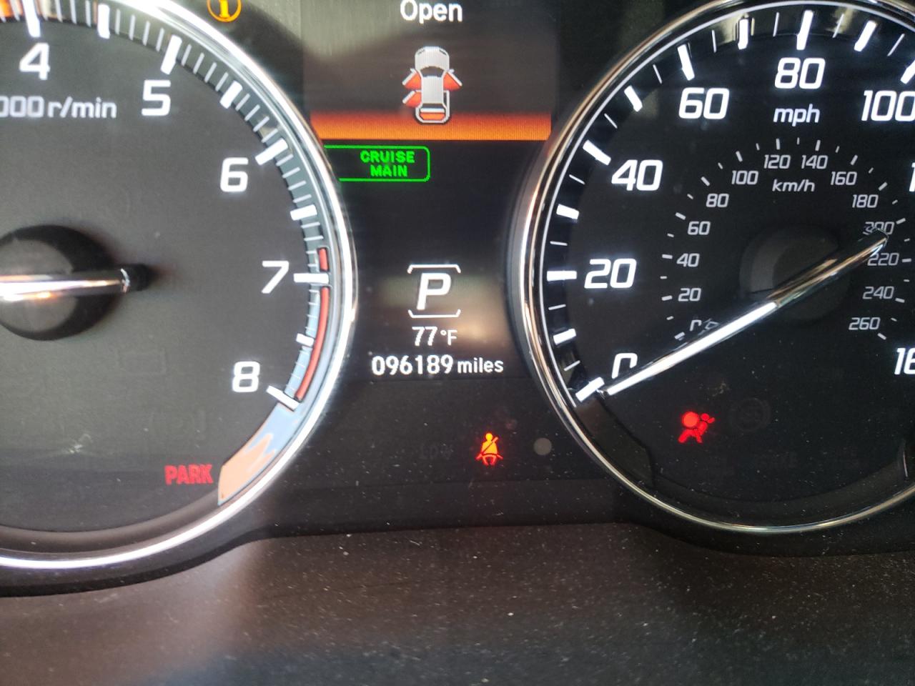 Photo 8 from auction – 2014 ACURA RLX with VIN JH4KC1F30EC003640