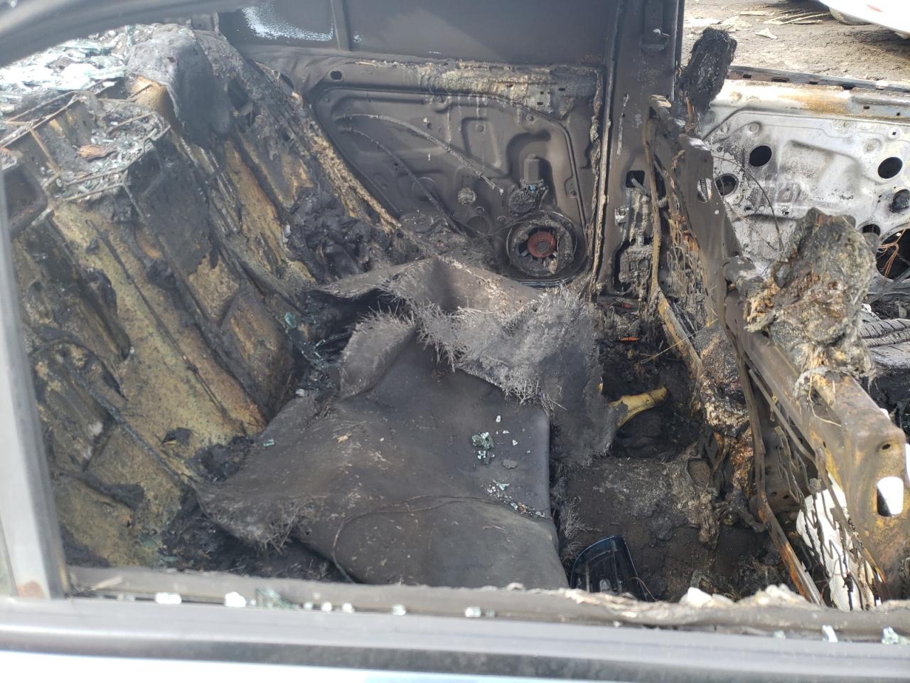 Фото 6 с аукциона – 2006 HYUNDAI SONATA GL с VIN KMHET46C76A076366