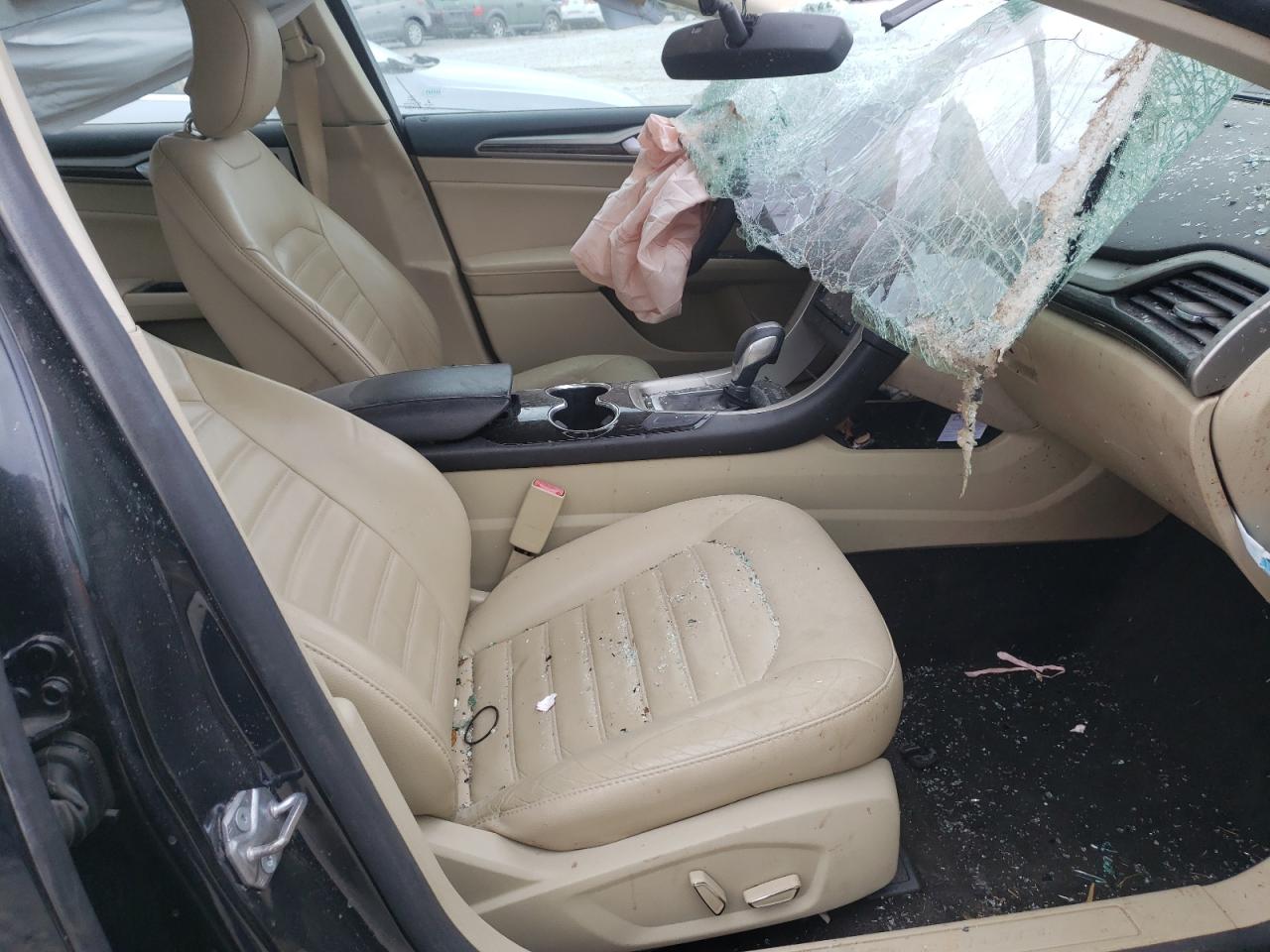 Photo 5 from auction – 2014 FORD FUSION SE with VIN 3FA6P0HD3ER389310