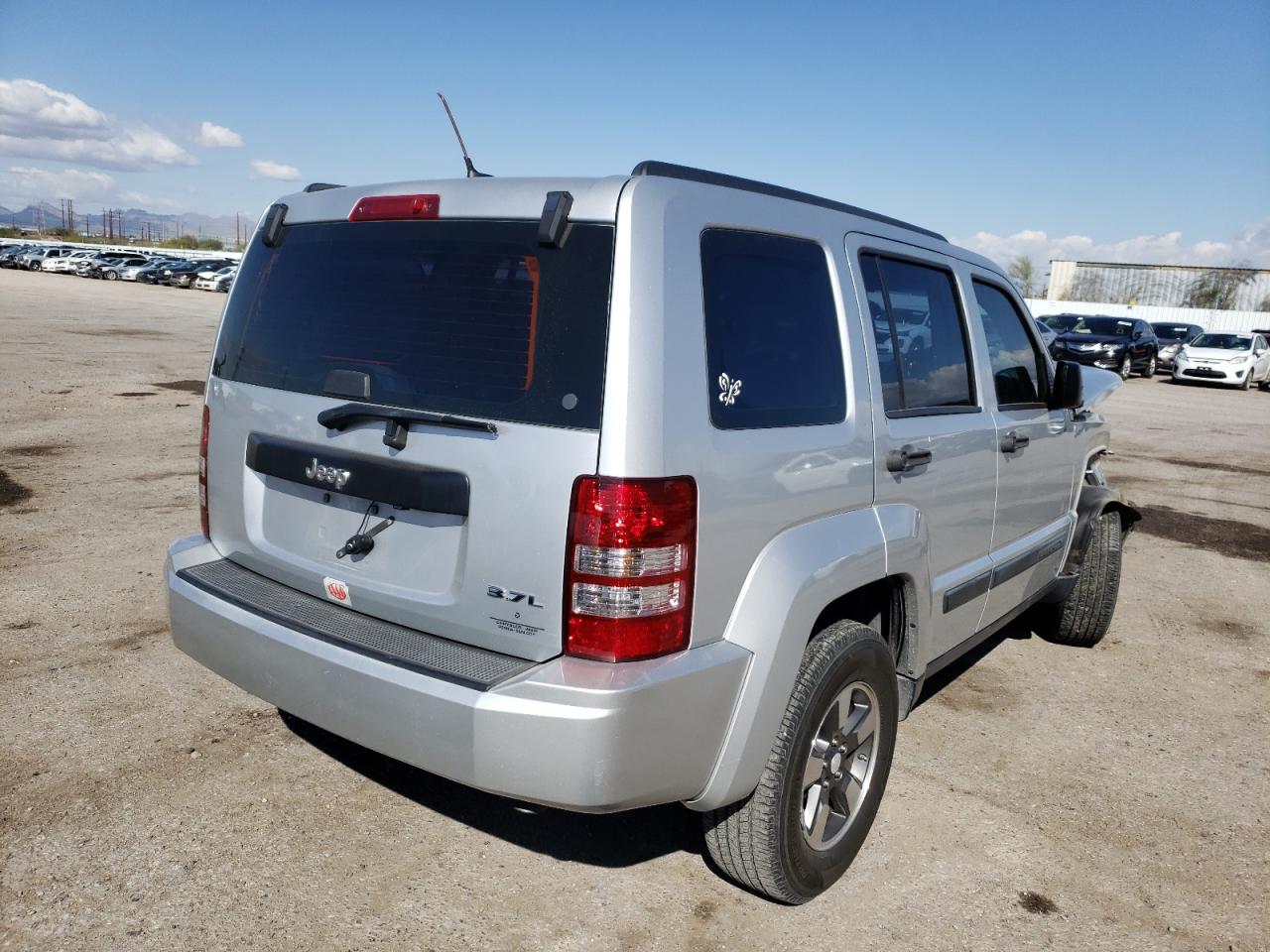 Photo 4 from auction – 2008 JEEP LIBERTY SP with VIN 1J8GP28K08W262968