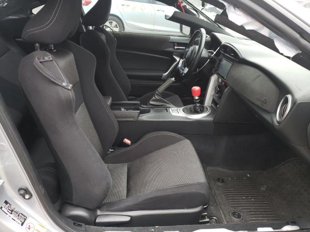 Photo 5 from auction – 2017 TOYOTA 86 BASE with VIN JF1ZNAA12H9711136