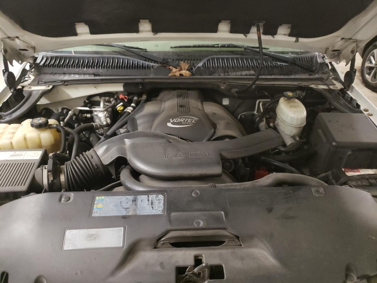 Photo 7 from auction – 2003 GMC YUKON DENA with VIN 1GKEK63U03J200252