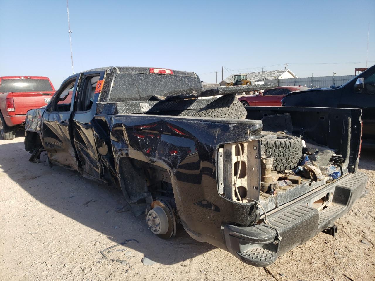 Photo 3 from auction – 2017 CHEVROLET SILVERADO with VIN 1GCRCNEC7HZ337982