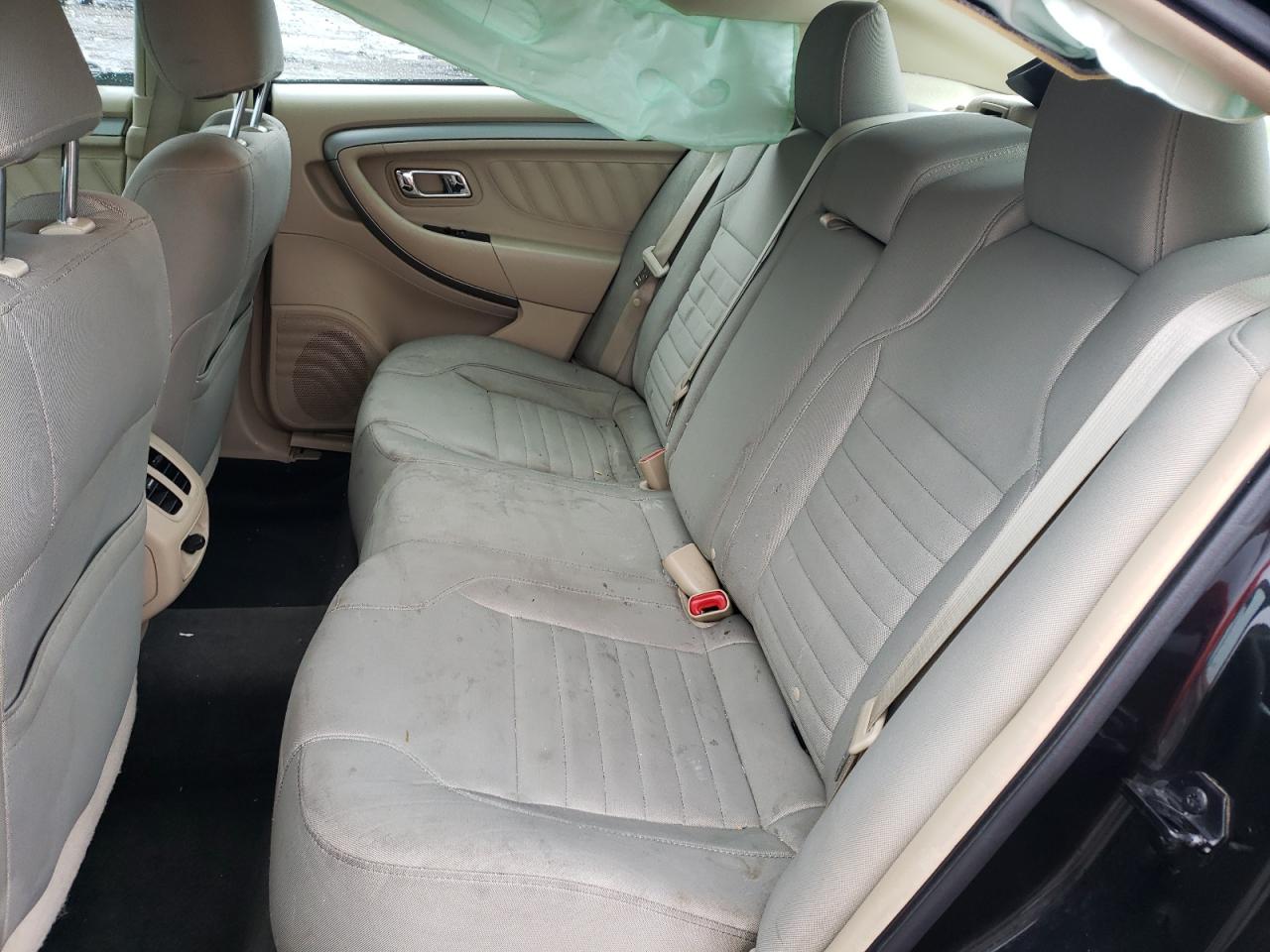 Photo 6 from auction – 2013 FORD TAURUS SE with VIN 1FAHP2D84DG235806