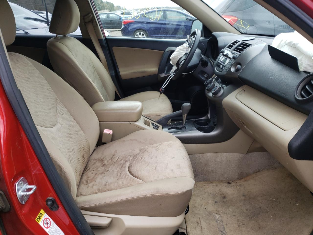 Photo 5 from auction – 2010 TOYOTA RAV4 with VIN JTMZF4DV5AD019415