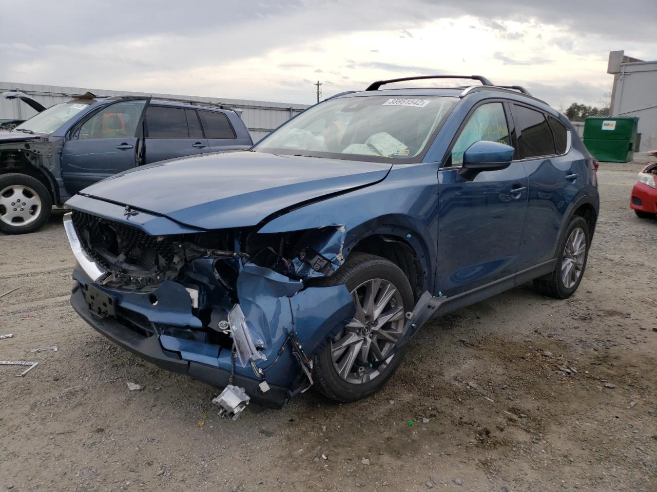 Photo 2 from auction – 2019 MAZDA CX-5 GRAND with VIN JM3KFBDY0K0626595