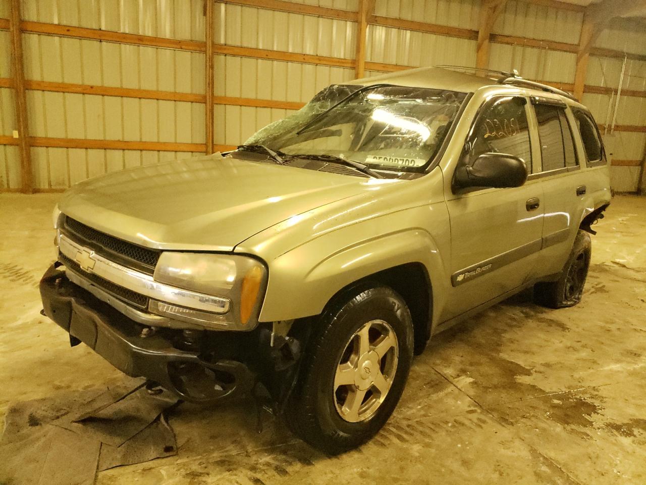 Photo 2 from auction – 2004 CHEVROLET TRAILBLAZE with VIN 1GNDT13S242261028