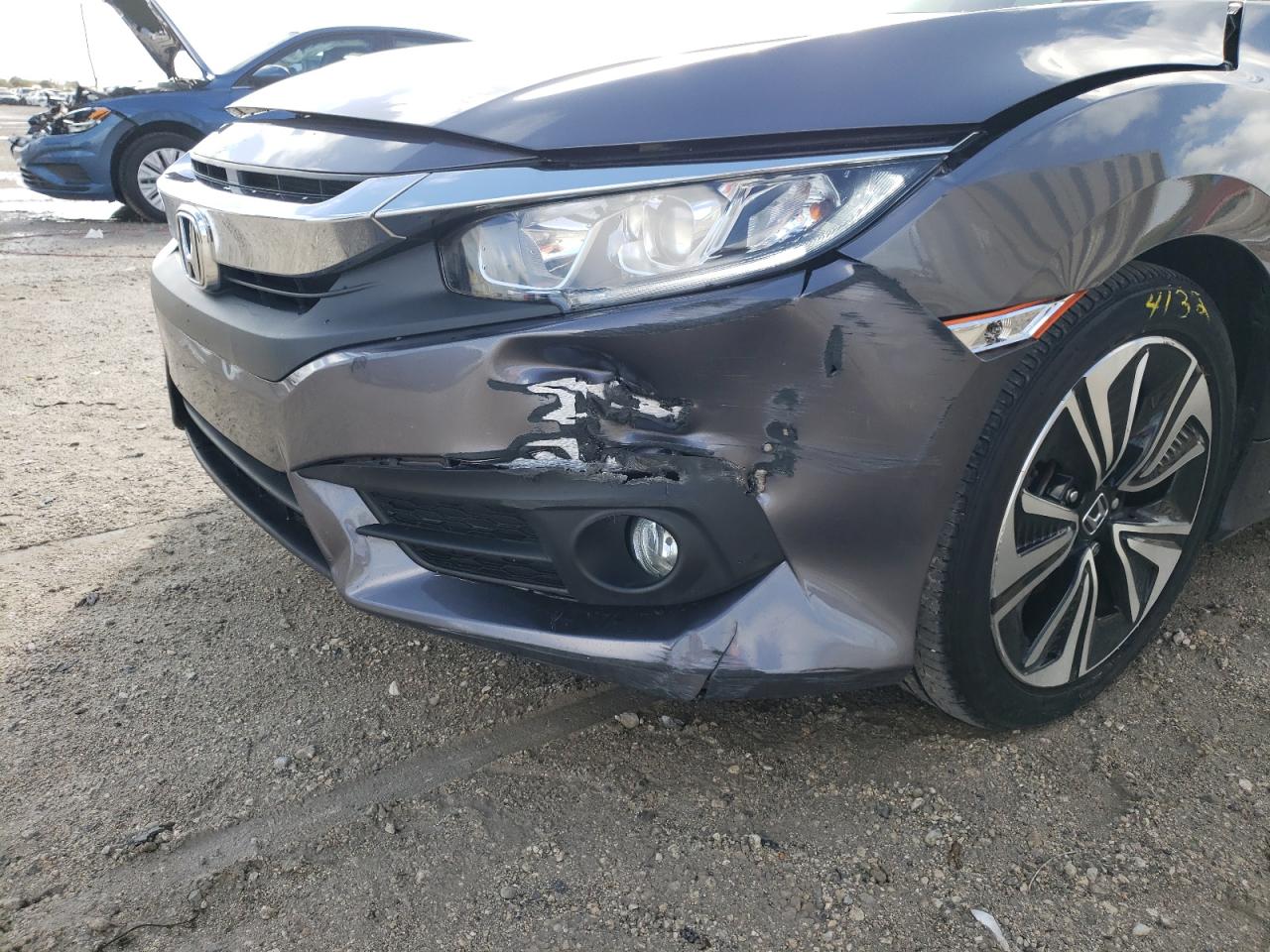 Photo 9 from auction – 2017 HONDA CIVIC EX with VIN 19XFC1F39HE203982
