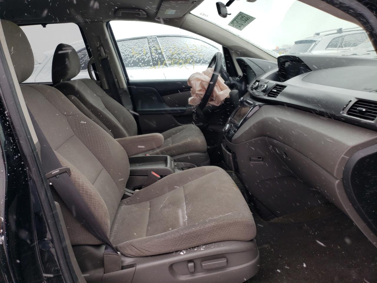 Photo 5 from auction – 2014 HONDA ODYSSEY EX with VIN 5FNRL5H40EB113894
