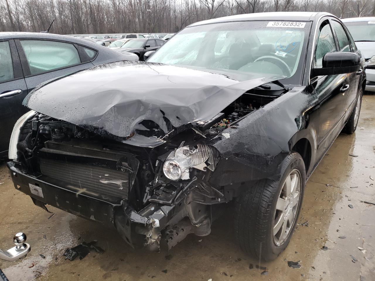Photo 2 from auction – 2005 FORD FIVE HUNDR with VIN 1FAFP23135G179614