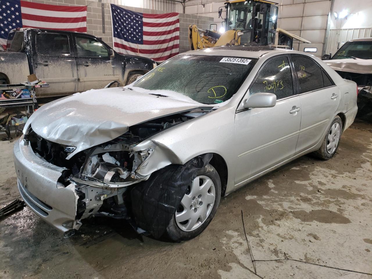Photo 2 from auction – 2004 TOYOTA CAMRY LE with VIN 4T1BE32K44U871794