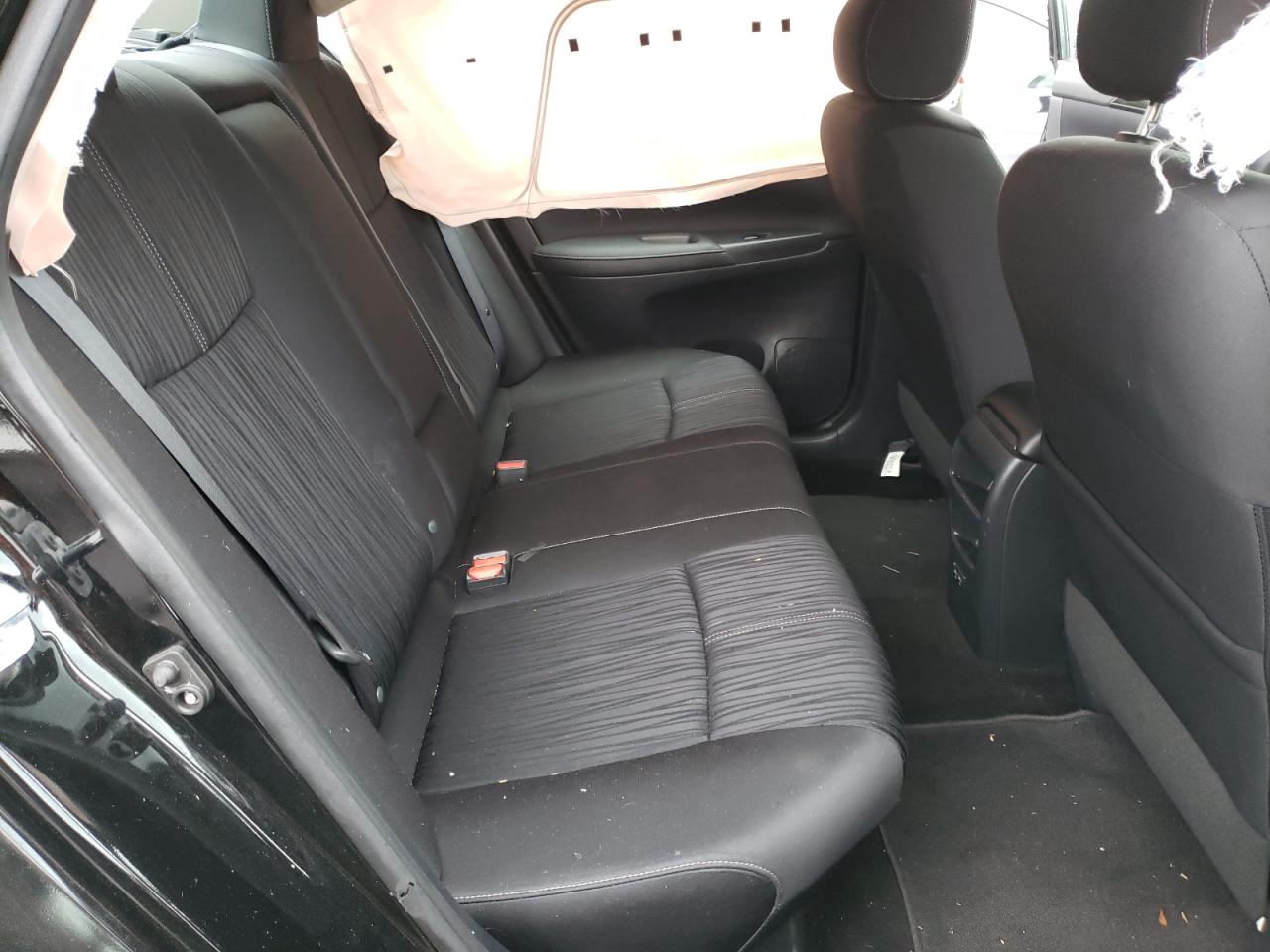 Photo 6 from auction – 2017 NISSAN SENTRA S with VIN 3N1AB7AP2HY279121