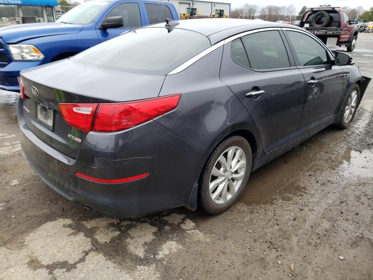 Photo 4 from auction – 2015 KIA OPTIMA EX with VIN 5XXGN4A73FG455600