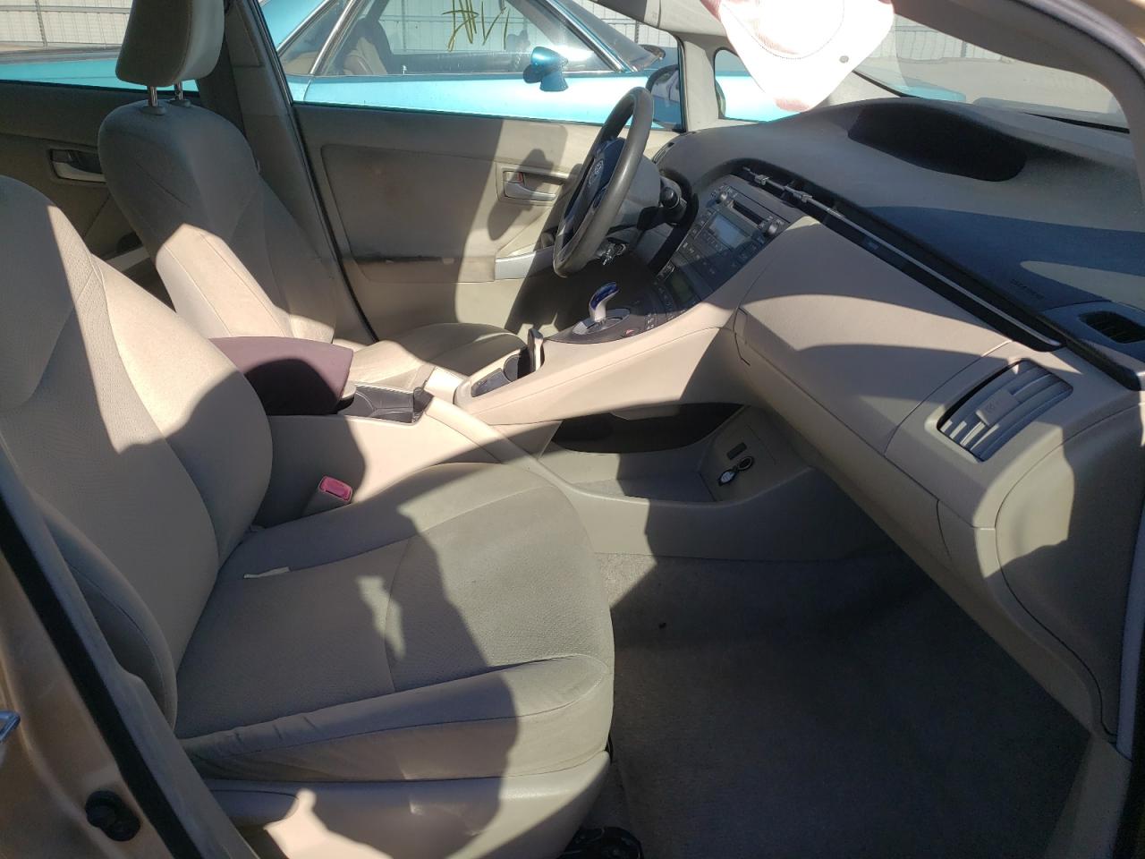 Photo 5 from auction – 2011 TOYOTA PRIUS with VIN JTDKN3DU3B1336294