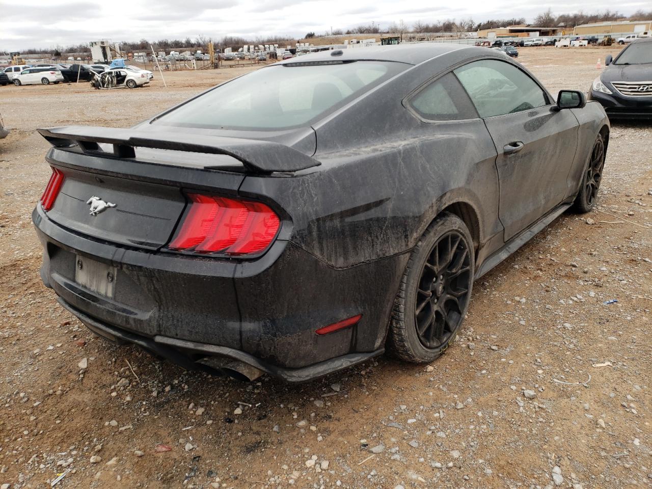 Photo 4 from auction – 2019 FORD MUSTANG with VIN 1FA6P8TH9K5197638