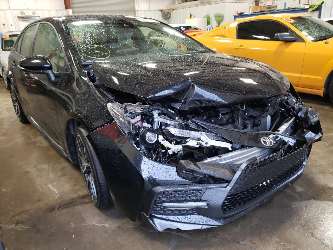 TOYOTA COROLLA SE 2021 with VIN JTDS4MCE1MJ068898 - Photo from auction