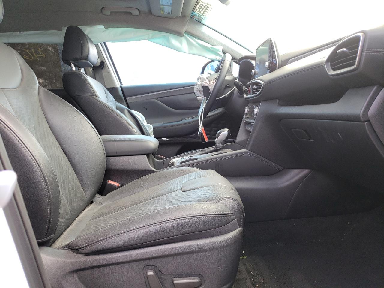 Photo 5 from auction – 2019 HYUNDAI SANTA FE L with VIN 5NMS5CAA7KH087420