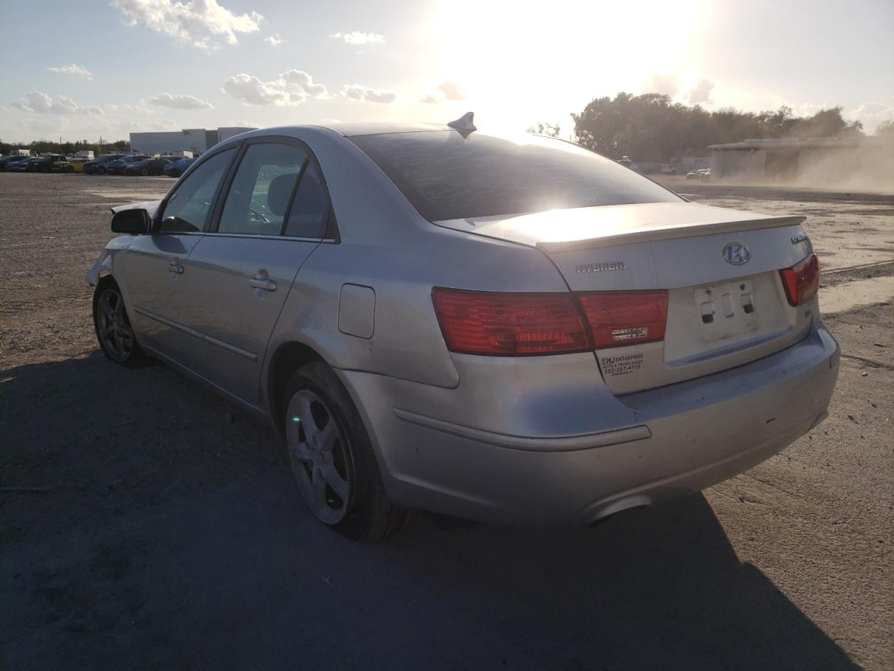 Photo 3 from auction – 2009 HYUNDAI SONATA SE with VIN 5NPEU46F49H474594