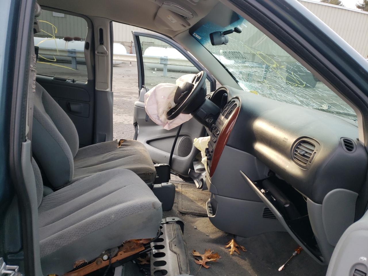 Photo 5 from auction – 2007 CHRYSLER TOWN & COU with VIN 1A4GJ45R47B198679