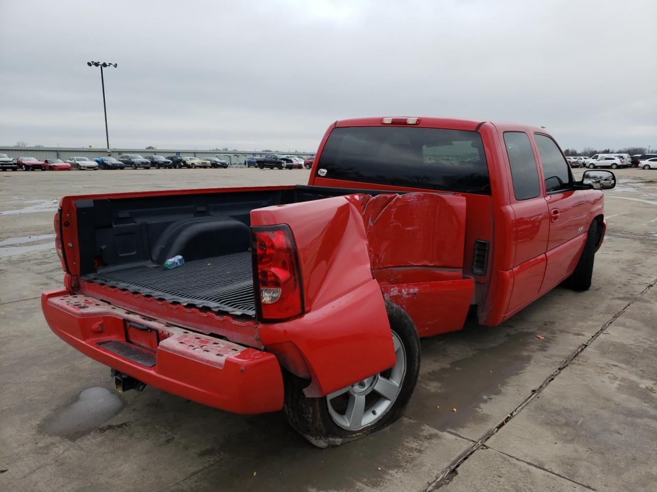 Photo 4 from auction – 2006 CHEVROLET SILVERADO with VIN 2GCEC19N161177753