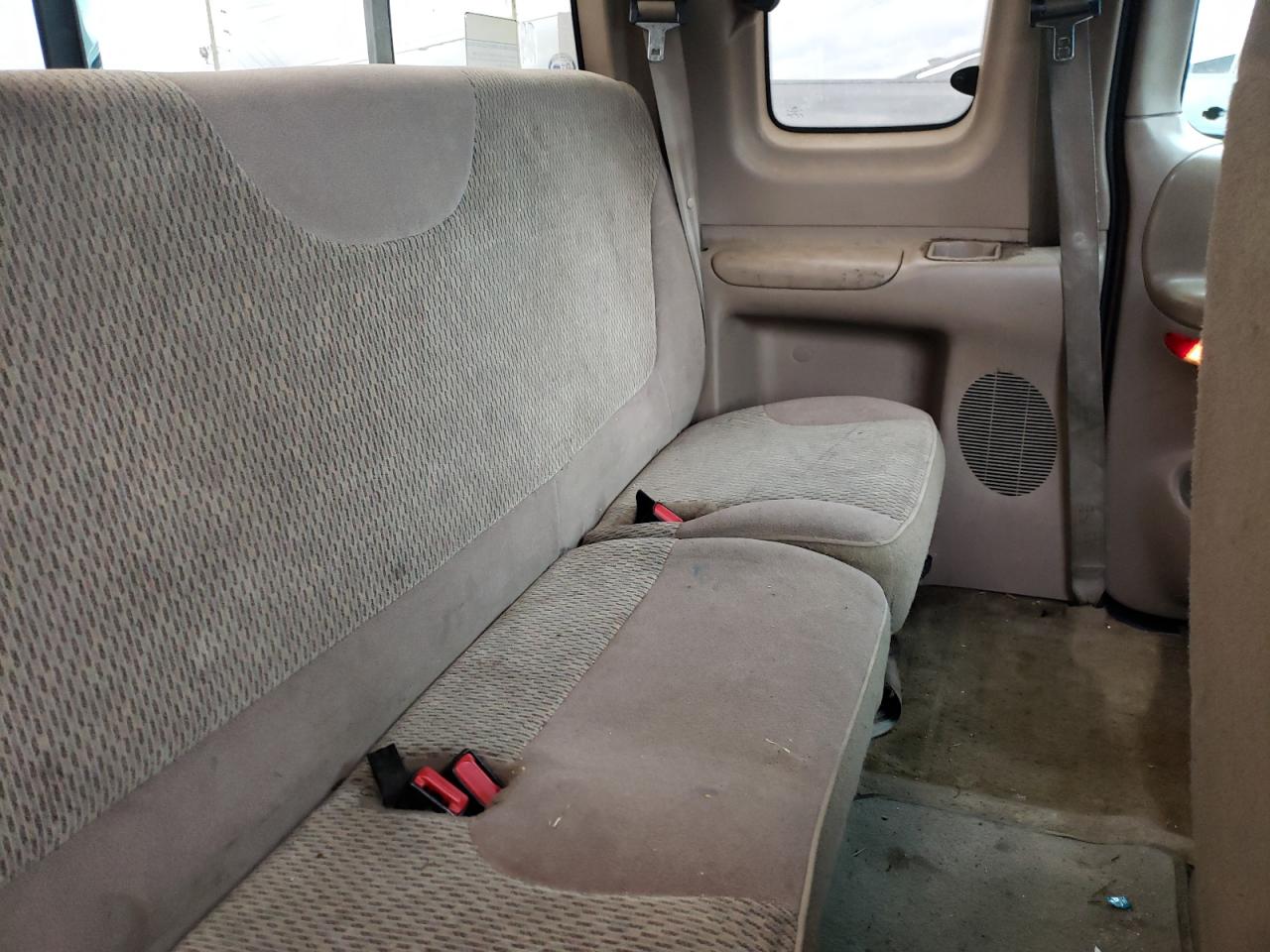 Photo 6 from auction – 1997 FORD F250 with VIN 1FTFX27L7VKC04663