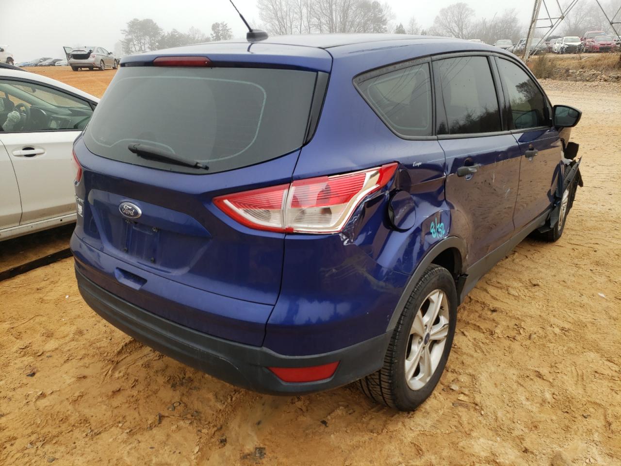 Photo 4 from auction – 2016 FORD ESCAPE S with VIN 1FMCU0F75GUA60974