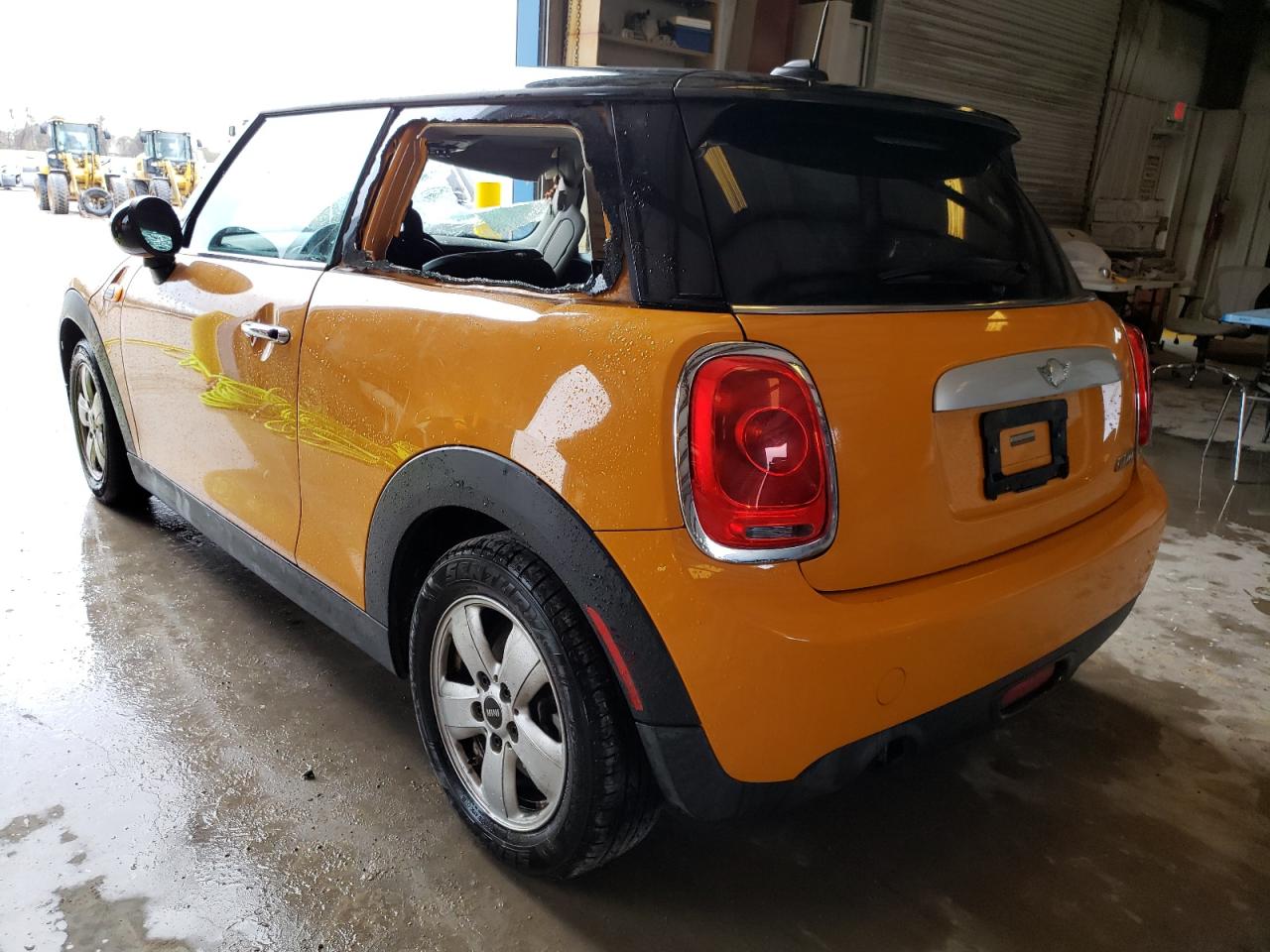 Photo 3 from auction – 2014 MINI COOPER with VIN WMWXM5C54ET933765