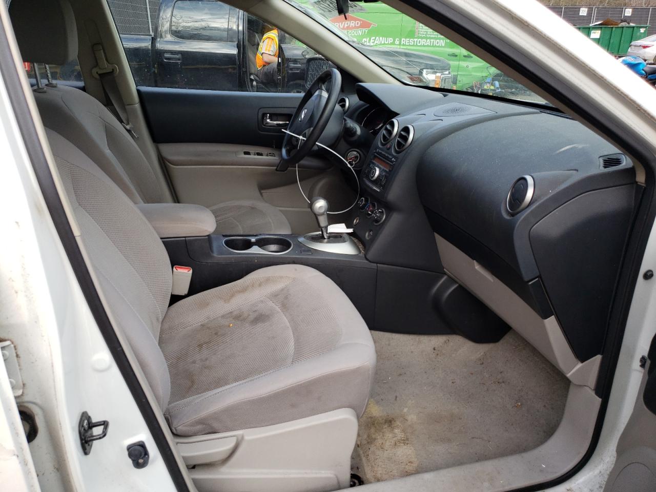 Photo 5 from auction – 2012 NISSAN ROGUE S with VIN JN8AS5MV1CW370574