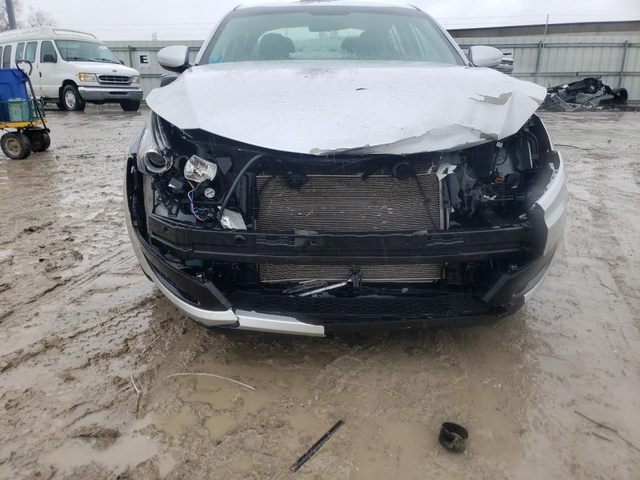 Photo 9 from auction – 2011 KIA OPTIMA LX with VIN KNAGM4A74B5110087