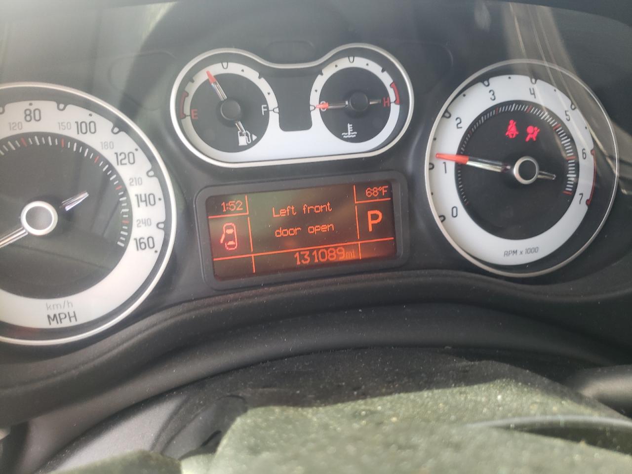 Photo 8 from auction – 2014 FIAT 500L EASY with VIN ZFBCFABH1EZ028643